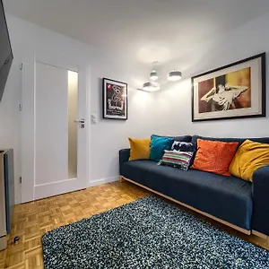 Apartament Neon, Wrocław